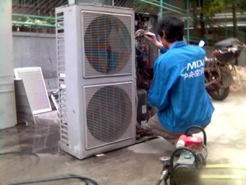 深圳福永空调安装，分体落地式空调详细安装步骤